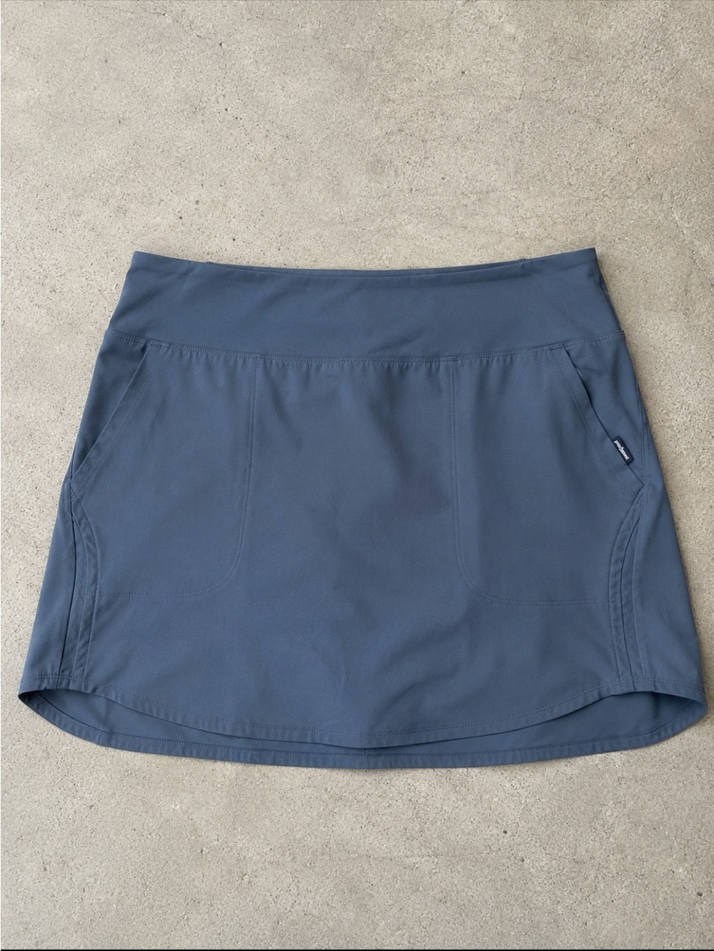 Patagonia Tech Fishing Skort Gray XL Built-In Shorts Lined Quick Dry Outdoor